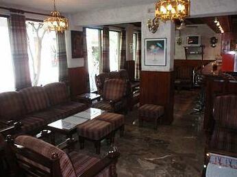Hotel Camiros - Photo3