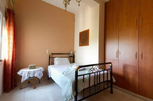 Smaragdas Sunny Home - Photo4