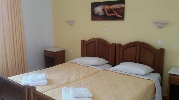 Hermes Hotel Ios - Photo4