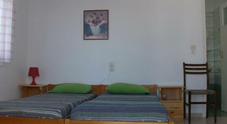 Ilias Place - Photo5