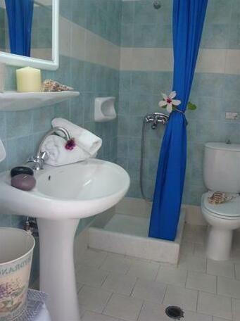 Ios Art Studios & Apartments - Photo5