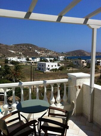 Ios Village Aparthotel - Photo2