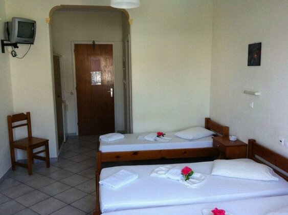 Ios Village Aparthotel - Photo5