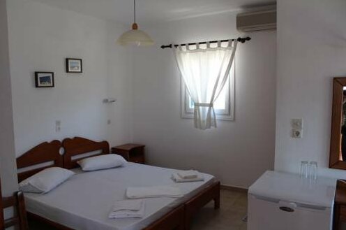 Meltemi Pension - Photo4