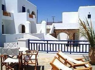 Rita's Place Hotel - Photo2