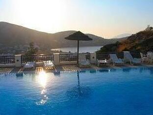 Rita's Place Hotel - Photo3