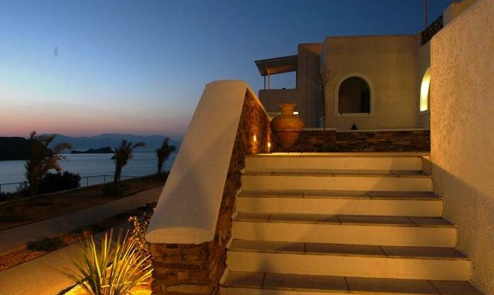 Sunset Resort Ios - Photo3