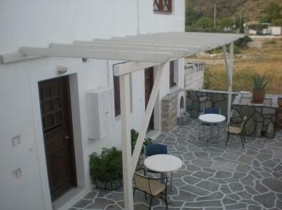Zorbas Rooms - Photo4