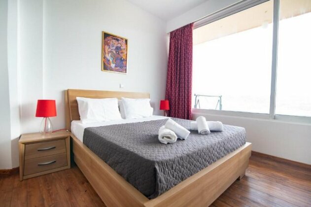 Calypso Apartments - Photo3