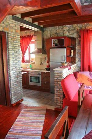 Pilikas Luxury Villas - Photo2