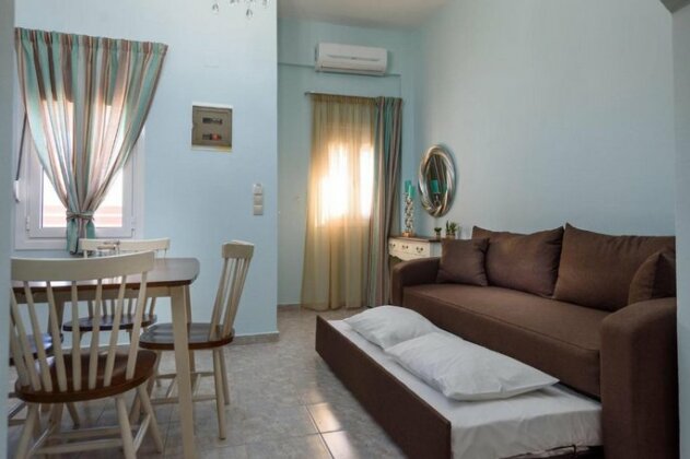 Spyros Apartments with Pool - Photo3