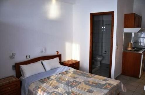 Studios Dimitra Beach Hotel - Photo2