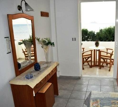 Studios Dimitra Beach Hotel - Photo5