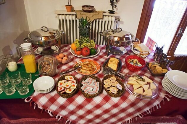 Charoula Rooms - Photo4