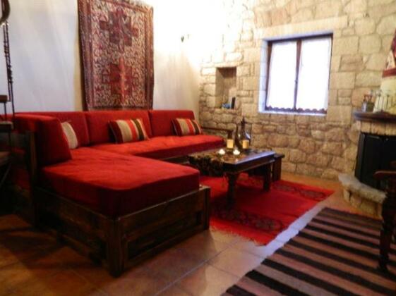 Guesthouse Armakas - Photo2