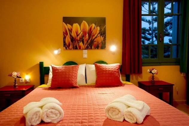 Kaliviani Traditional Hotel - Photo3