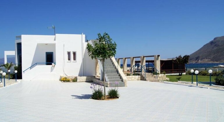 Viglia Beach Apartments - Photo2