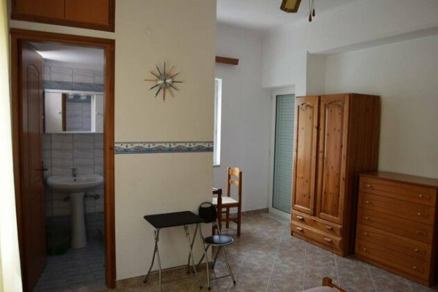 Stelios Studios Kaloudiana - Photo3