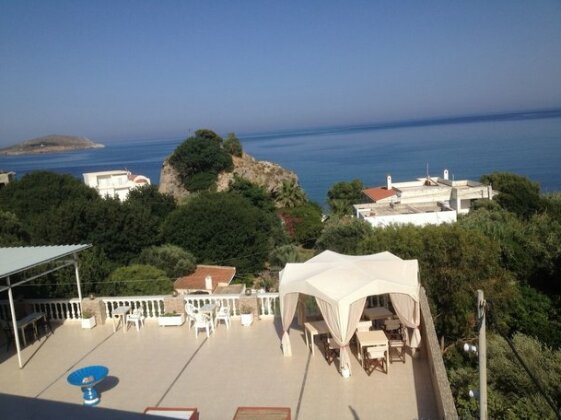 Alkyonis Apartments - Photo2
