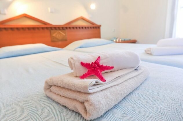 H Hotel Kalypso - Photo3