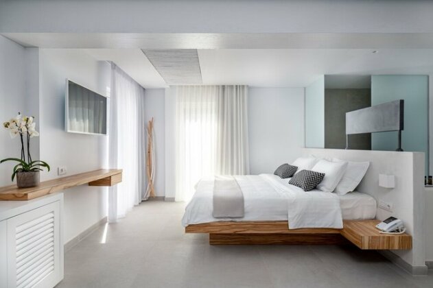 Kantouni Beach Hotel - Photo4