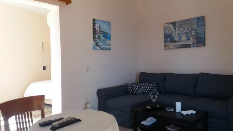 Two spaces Family Apartment - Photo3