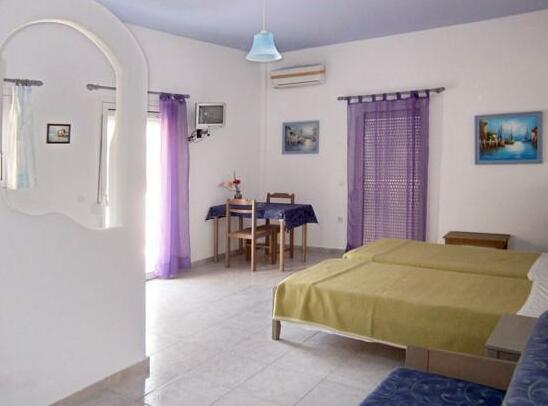 Dimitra Studios & Apartments Kalyves - Photo5