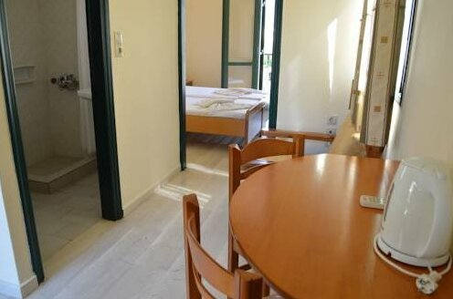 Erodios Apartments - Photo4