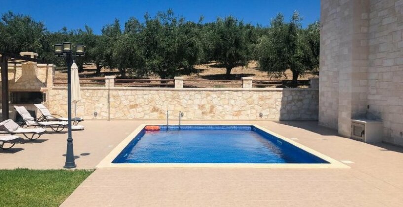 Levanda Luxury Stone Villa - Photo5