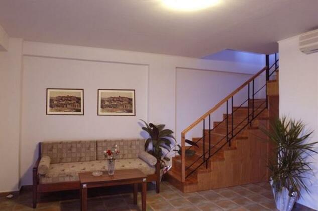 Sunrise Suites - Photo3
