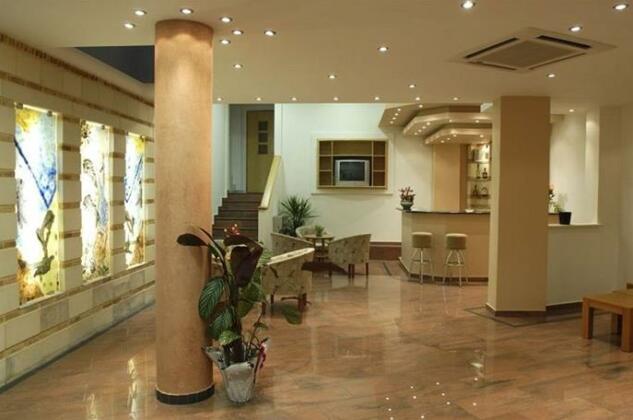 Sunrise Suites - Photo4