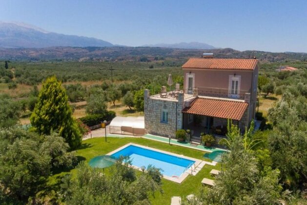 Villa Dimitris Kalyves
