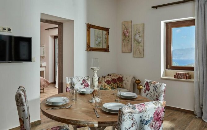 Orelia Cretan Villas & Deluxe Apartments - Photo5