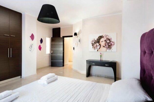 Kronos Villas - Photo4