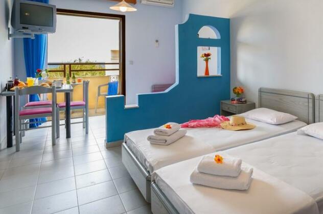 Louladakis Apartments - Photo4