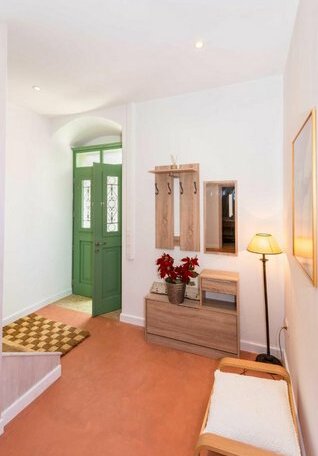 A fab two storey house 15m from sea - Photo4