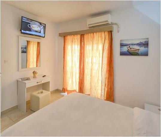 Acropolis House Amanezis - Photo4