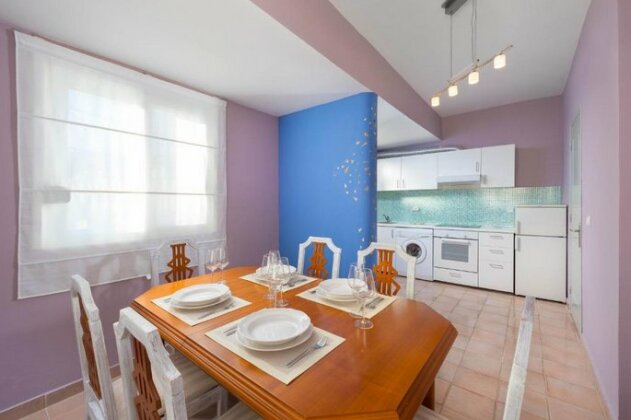 Art Center Apartments - Photo4