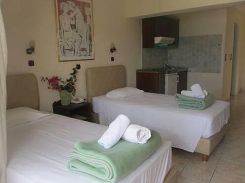 Embassy ApartHotel - Photo4