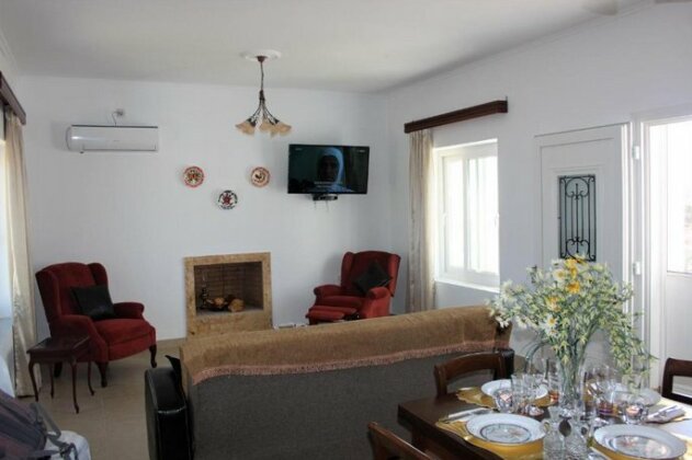 Evans Villa - Photo5