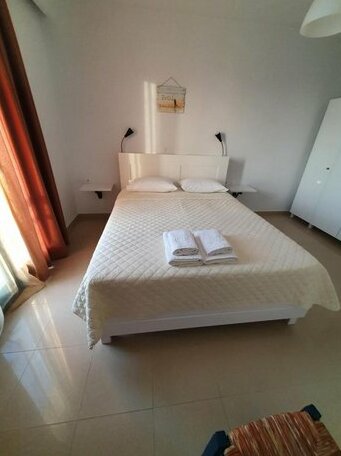 Finiki Villas - Photo3