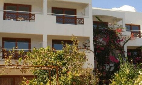 Minos Beach Hotel