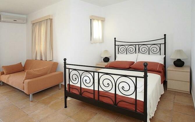 Miraluna Aparthotel - Photo4