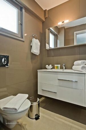 Nereus Luxurious Suites - Photo3