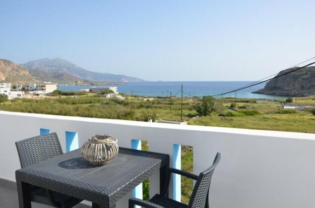Palaiokastro view - Photo2
