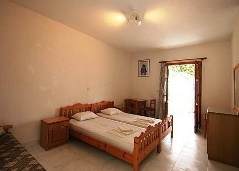 Pine Tree Studios Karpathos
