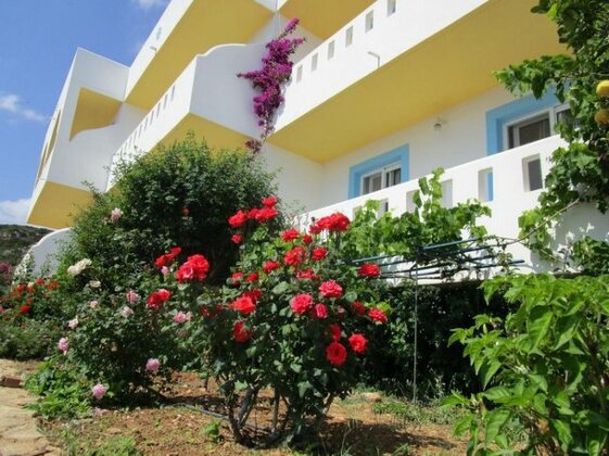 Studios Fokia Beach