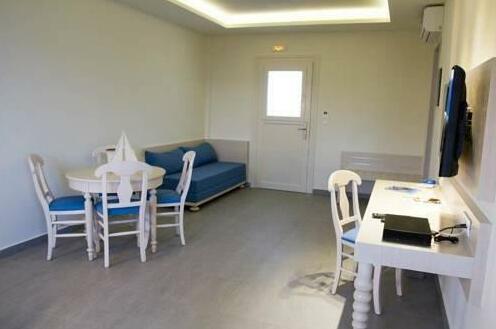Thalassa Suites - Photo2