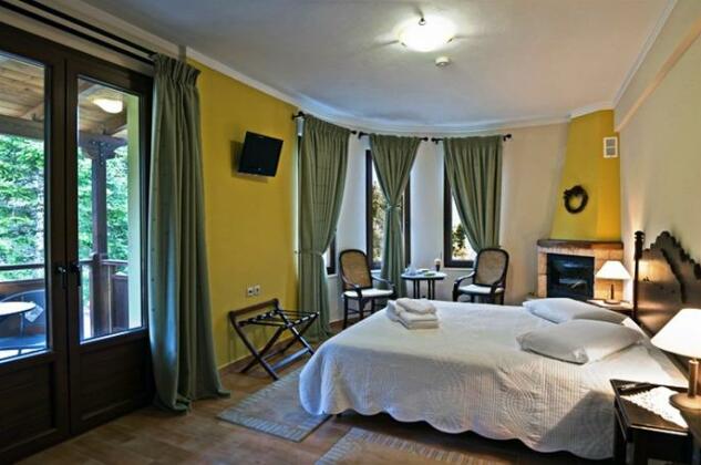 Melegos Hotel Karpenisi - Photo4
