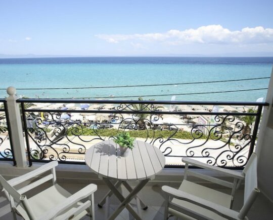 Alkionides Boutique Rooms - Photo2